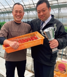 清家佑介が作る “古都華” を中学時代の同級生、金元彰大のチームがジェラートに。