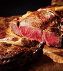 大阪府「楽食倶楽部 裏小路牛肉店」
近江牛トマホーク