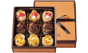｢HACHIMITSU SWEETS en-nui
                （ハチミツ スイーツ アンニュイ）｣
                はちみつクレープ “petit bouquet”
                