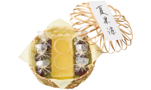 京都｢鶴屋吉信｣ 
                夏果涼
                