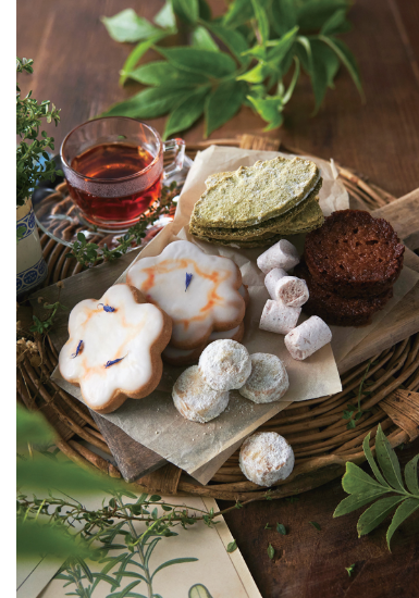 大阪｢Touchez du bois
（トゥシェ ドゥ ボワ）｣
フールセック フラワーハーブ缶
