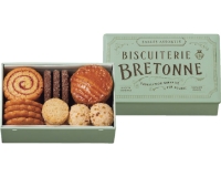 〔ビスキュイテリエ
ブルトンヌ〕
ブルターニュ クッキー
アソルティ〈缶〉23個入
