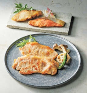 京都｢辻が花｣
レンジで簡単 魚と肉の
柚香（ゆうか）西京漬
