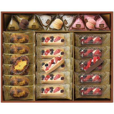 ティラミス35点 12/1〜】季節のスイーツ「自家製ティラミス」が登場！｜お知らせ