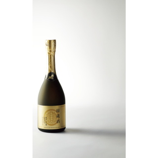 吉乃川 純米大吟醸秘蔵酒
